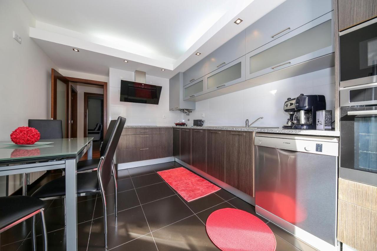 Apartamento Lusitano Nazare Luaran gambar